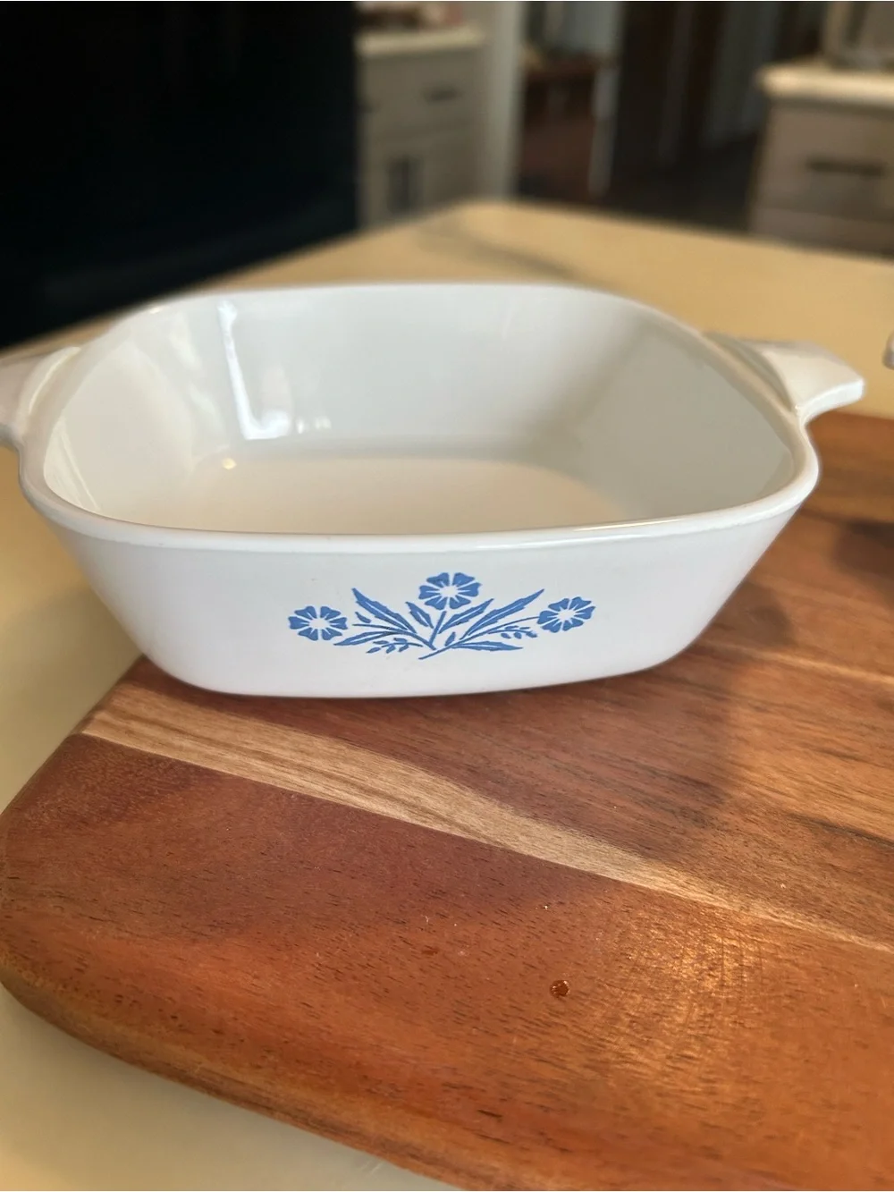 Corningware small casseroles